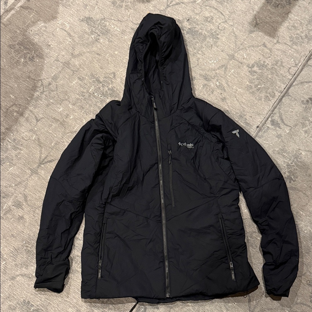 Columbia women’s Black Performance Jacket